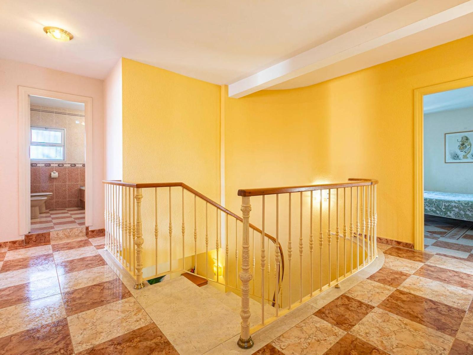Holiday home Pass The Keys With Garden And Private Swimming Pool *